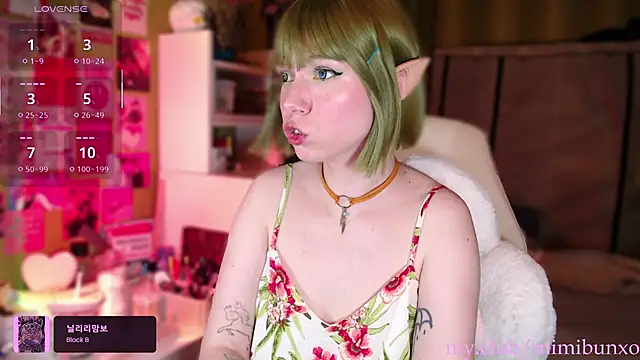 freya sunny online show from March 24, 5:13 am