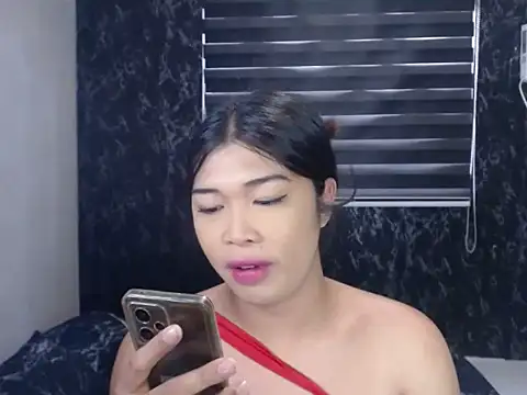 Maria-Moore online show from May 11, 9:33 am