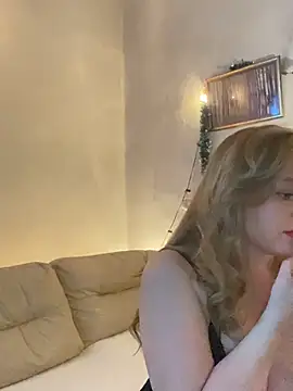 Lady  Maria online show from March 17, 4:22 pm