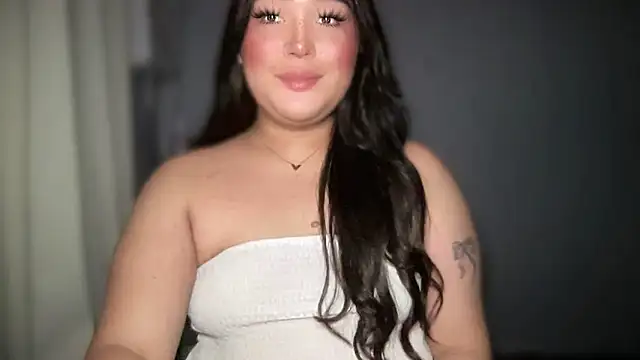 MistressOf Americaxxx online show from December 3, 4:37 am