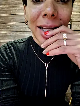 Snapshot of Doll_Loren chatting on September 8, 2:38 pm Doll Loren online show from September 8, 2:38 pm