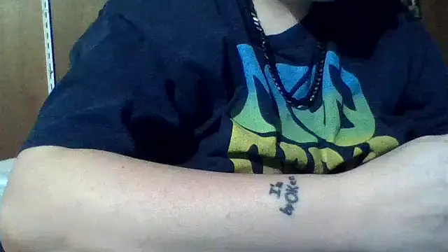 Mhunt666 online show from March 11, 12:26 am