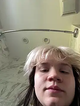 Cutiepiespanks online show from April 20, 8:23 pm