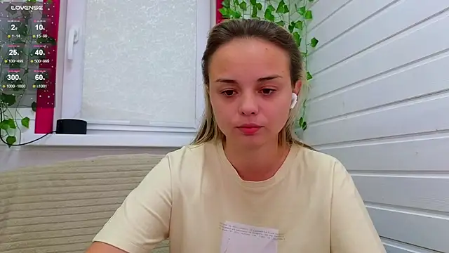 Misss Vikk online show from October 17, 7:00 am