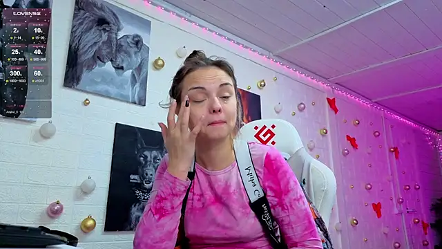 Misss Vikk online show from January 16, 2:18 am