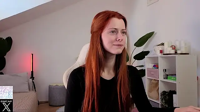 doll lesli online show from September 13, 6:43 am