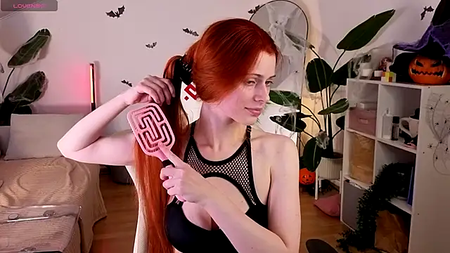 doll lesli online show from October 28, 2:12 pm