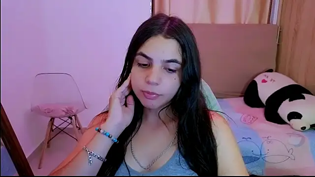  elenna online show from April 25, 5:43 pm