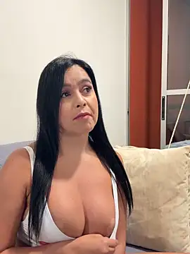 kathaLopez  online show from June 10, 1:49 am