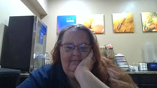 Hornybbw1978 online show from October 23, 7:14 am