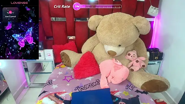 Ginna doll online show from March 21, 9:09 pm