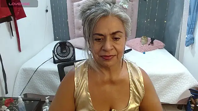 lalisha 96 online show from June 18, 12:45 am