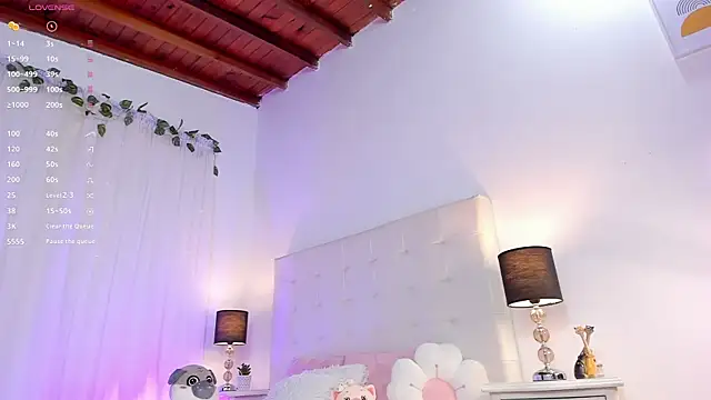 tatikiss  online show from September 11, 11:32 am