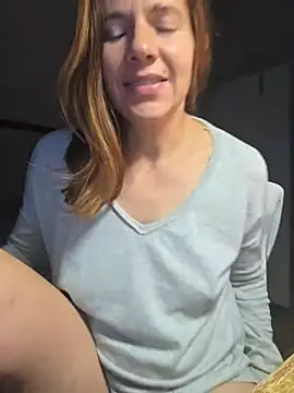 Lina lou4 online show from December 17, 4:44 pm