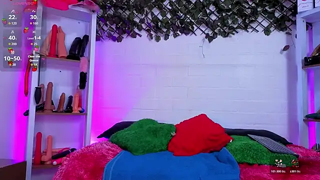 louise nails online show from June 5, 6:36 pm