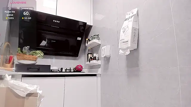 Vivian-6 online show from March 8, 1:13 am