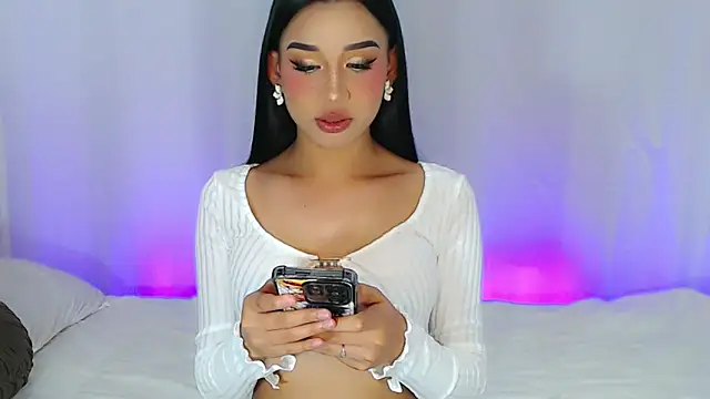 Snapshot of FuckDoll_Nathalie chatting on October 13, 5:59 pm FuckDoll Nathalie online show from October 13, 5:59 pm