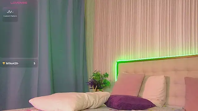 RubyValen online show from July 14, 2:05 am