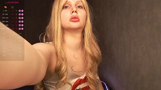 nutcrew online show from March 11, 8:55 pm