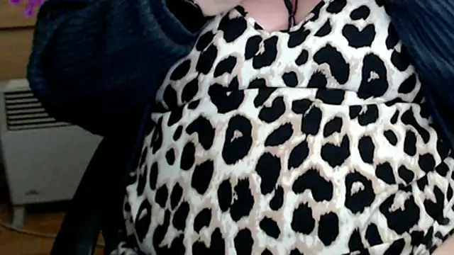 mayasmith online show from December 14, 8:25 pm