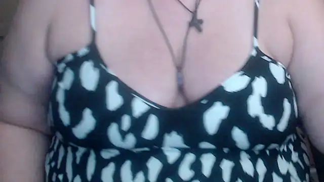 mayasmith online show from October 28, 5:08 pm