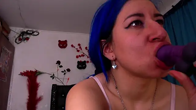 pussytight pervert online show from November 4, 11:54 pm