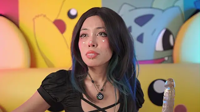 miss  maria online show from April 27, 6:05 pm