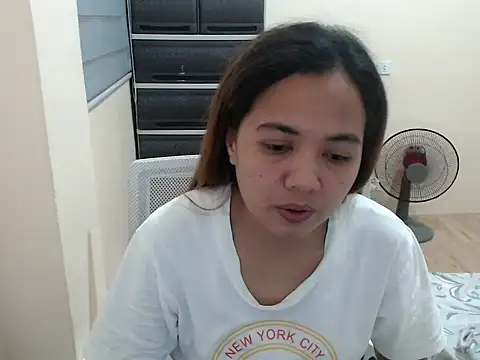 xTheLastVIRGINx online show from March 19, 2:43 pm