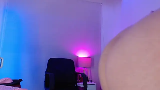 Coffee Dreams online show from March 19, 5:17 pm