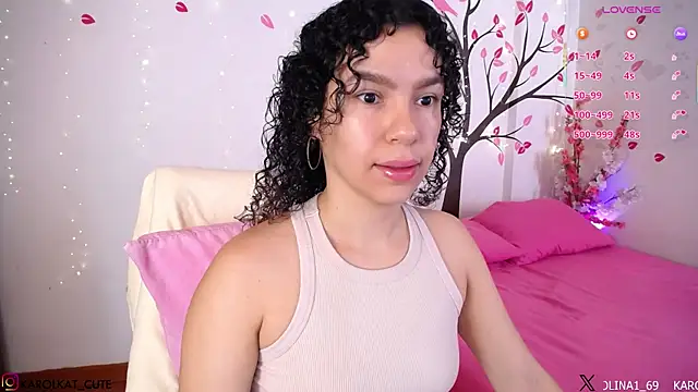 Karolina 1 online show from April 22, 2:03 pm