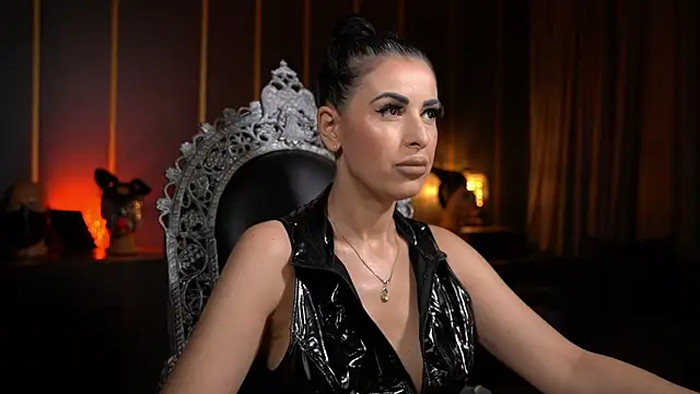 kelly kent online show from June 24, 8:19 pm