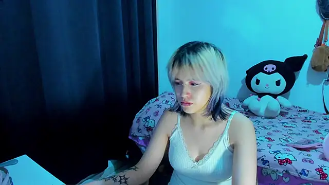 Akane-Mou online show from July 25, 2:40 am