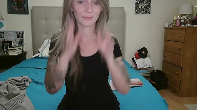 Heyitsmee33 online show from March 31, 10:26 am