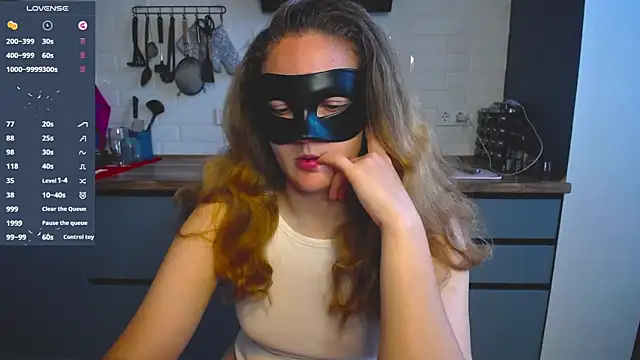 BubbbleGumm online show from June 30, 4:28 pm