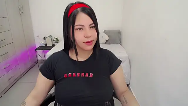 Youlittlepervertt  online show from January 16, 12:17 am