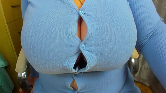 77Sambuca77 online show from February 17, 9:08 am