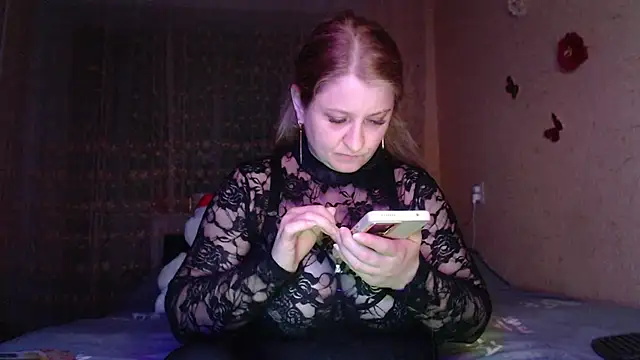 CumCpl online show from March 16, 6:45 pm