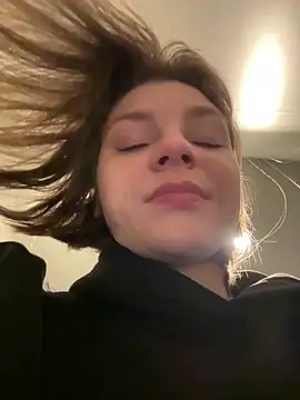 ValenciaShock online show from April 23, 7:16 am