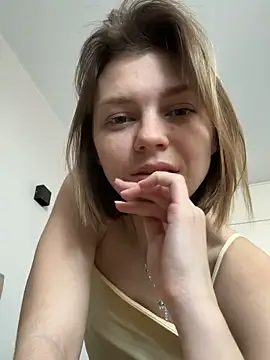 ValenciaShock online show from April 22, 7:16 am