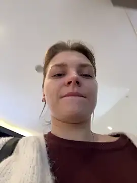 ValenciaShock online show from November 30, 7:45 am