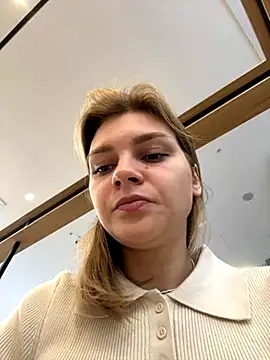 ValenciaShock online show from September 19, 6:56 am