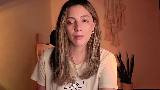 Mala Bad online show from October 26, 3:40 pm