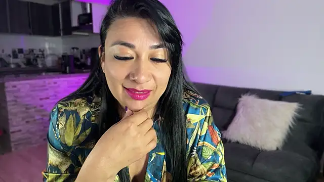 Karina Yang online show from May 15, 11:29 pm