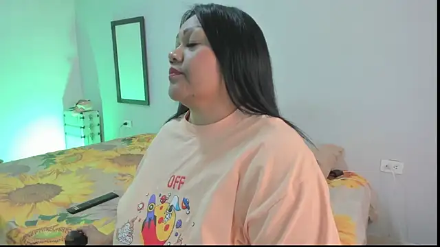 Snapshot of Luana_wilding1 chatting on September 18, 3:32 pm Luana wilding1 online show from September 18, 3:32 pm