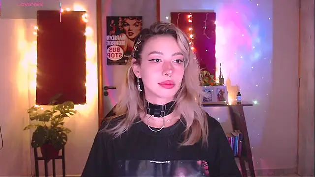 sakura beauty online show from July 9, 3:31 am