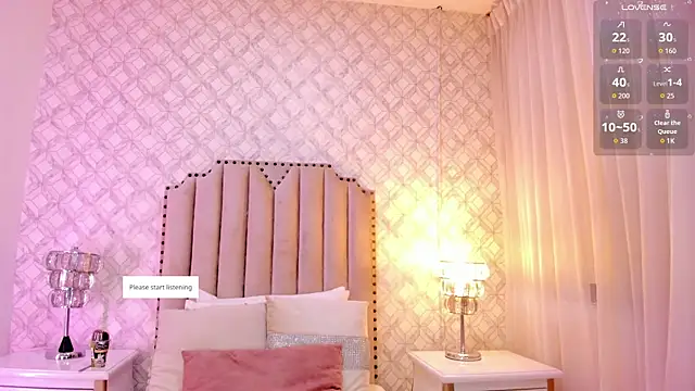 Pia Johnson  online show from February 12, 11:34 am