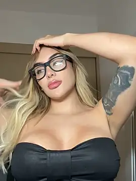 mi suk11 online show from October 18, 9:16 pm