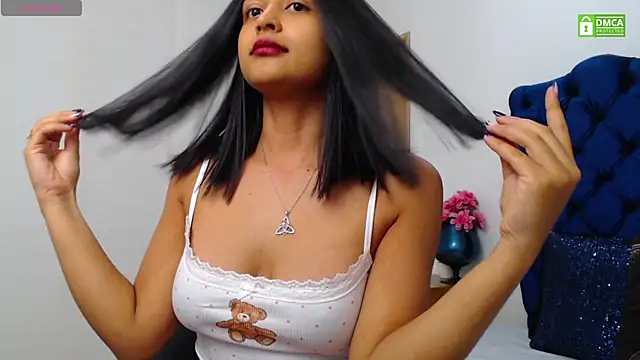 Lili666  online show from April 21, 3:24 am