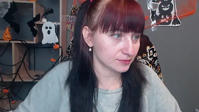 Snapshot of NinaFlawlees chatting on October 20, 12:08 pm NinaFlawlees online show from October 20, 12:08 pm