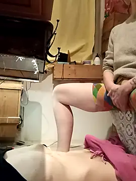 rexflexxx online show from November 17, 4:40 pm